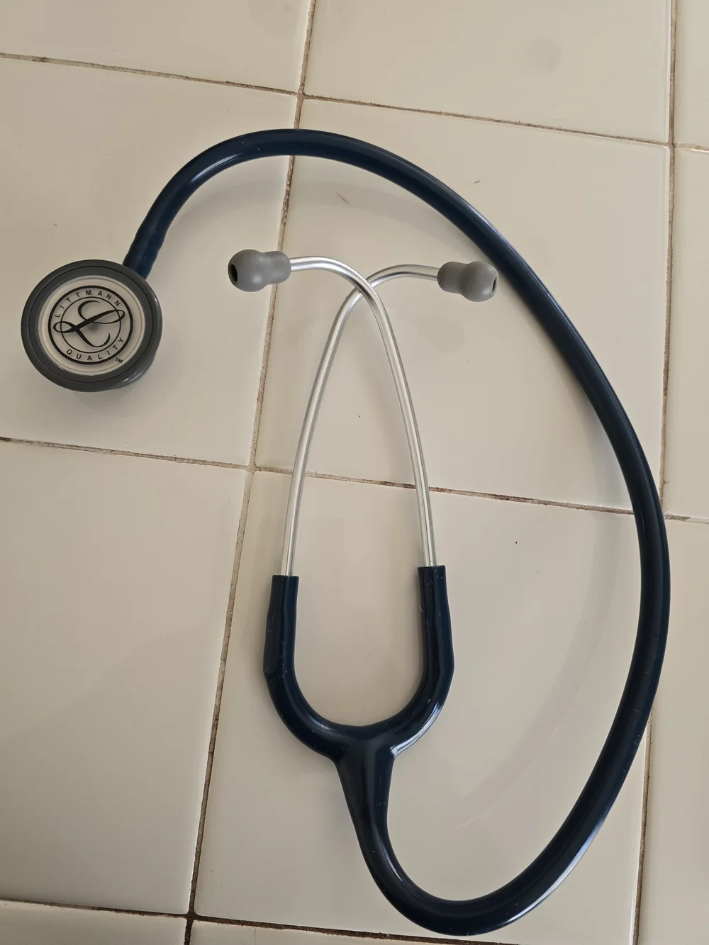 Littmann 3M Stethoscope - Picture 3 of 4